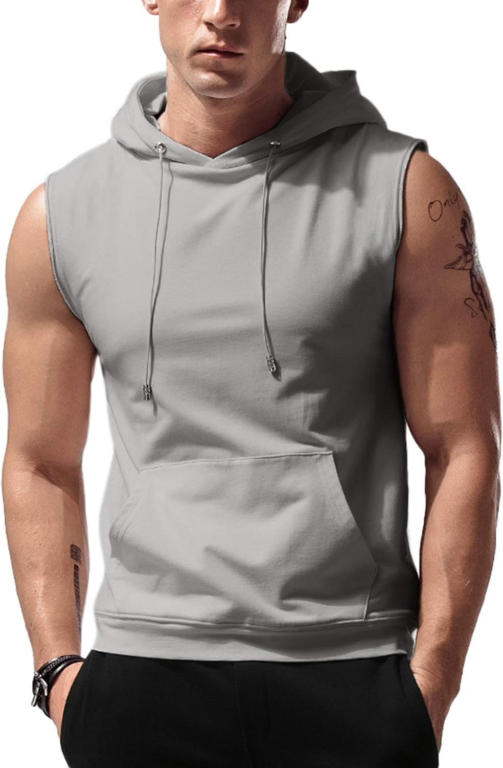 Elevate Your Workout: Men's Sleeveless Hooded Gym Tank Tops for Bodybuilding and Fitness
