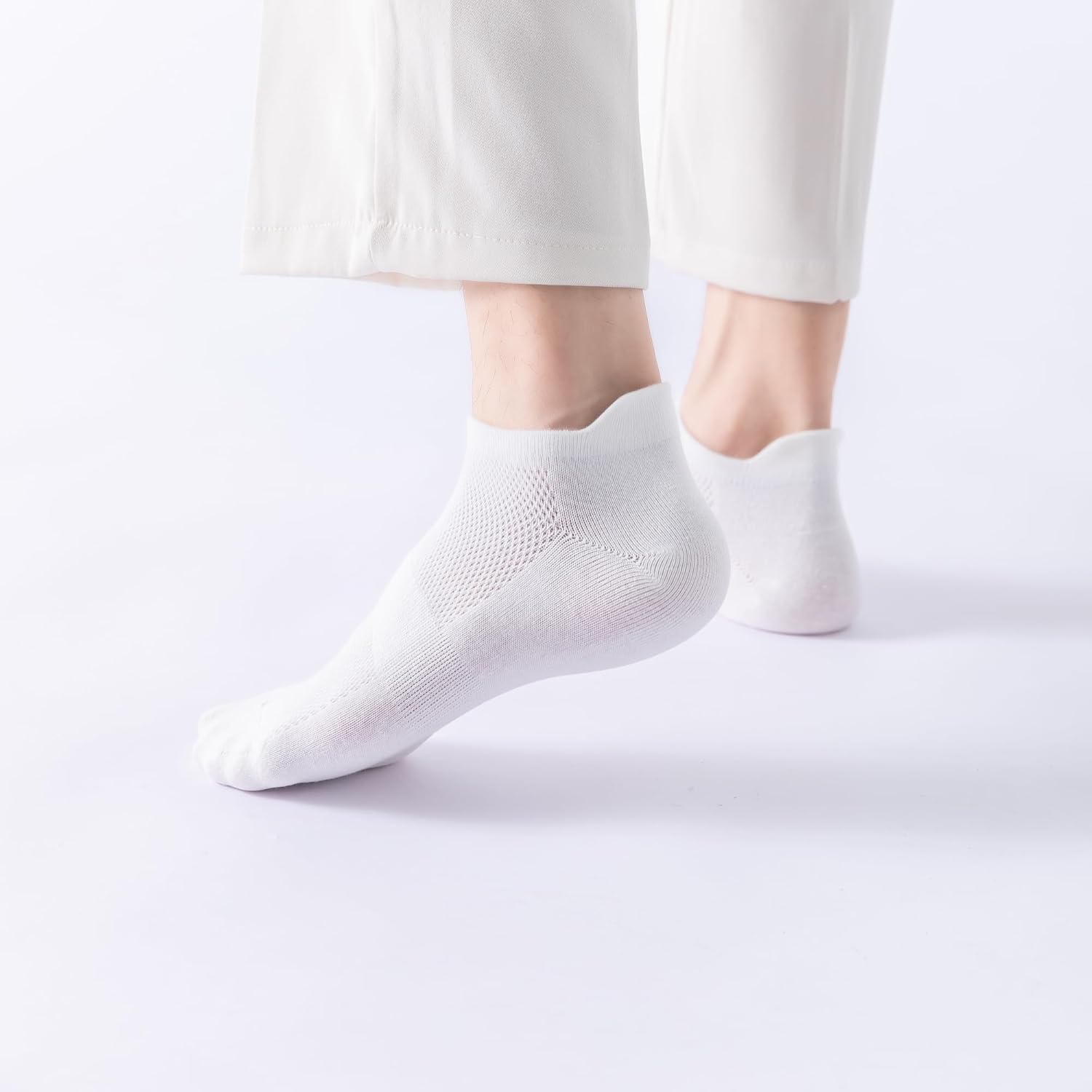 6 Pairs of Women's Low Cut Athletic Ankle Socks with Tab - Perfect for Running and Everyday Wear